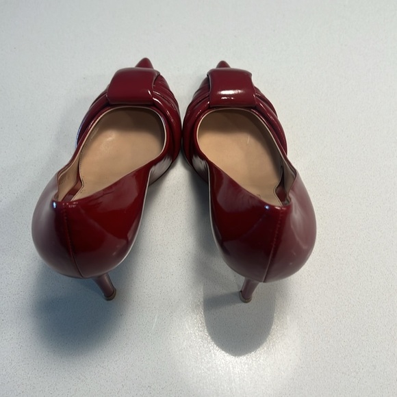 GIANVITO ROSSI 95 gathered glossed-leather pumps - Picture 8 of 14